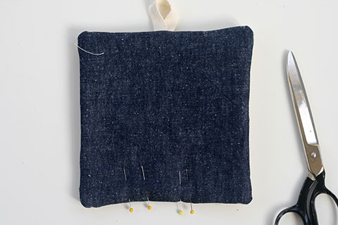 Sashiko and Denim Potholder Tutorial by Jen Hewett 